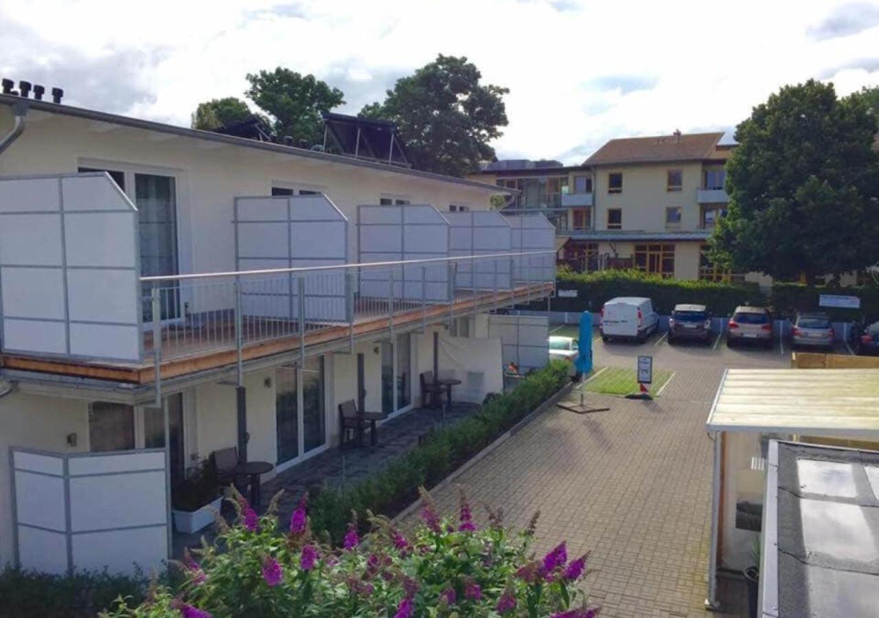 Hotel Zur Traube คูล็องสบอร์น ภายนอก รูปภาพ