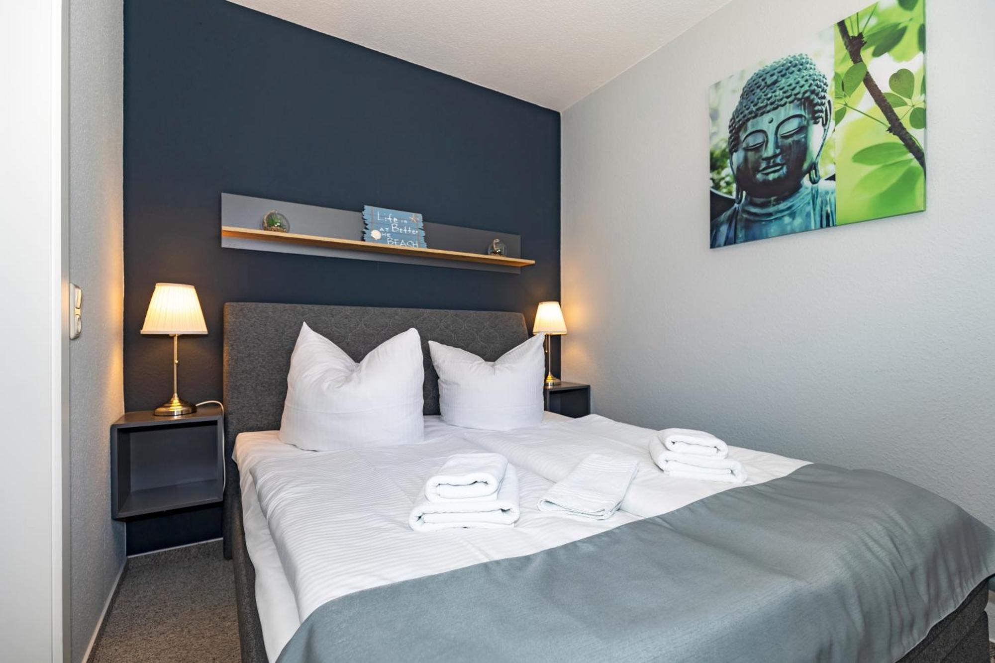 Hotel Zur Traube คูล็องสบอร์น ภายนอก รูปภาพ