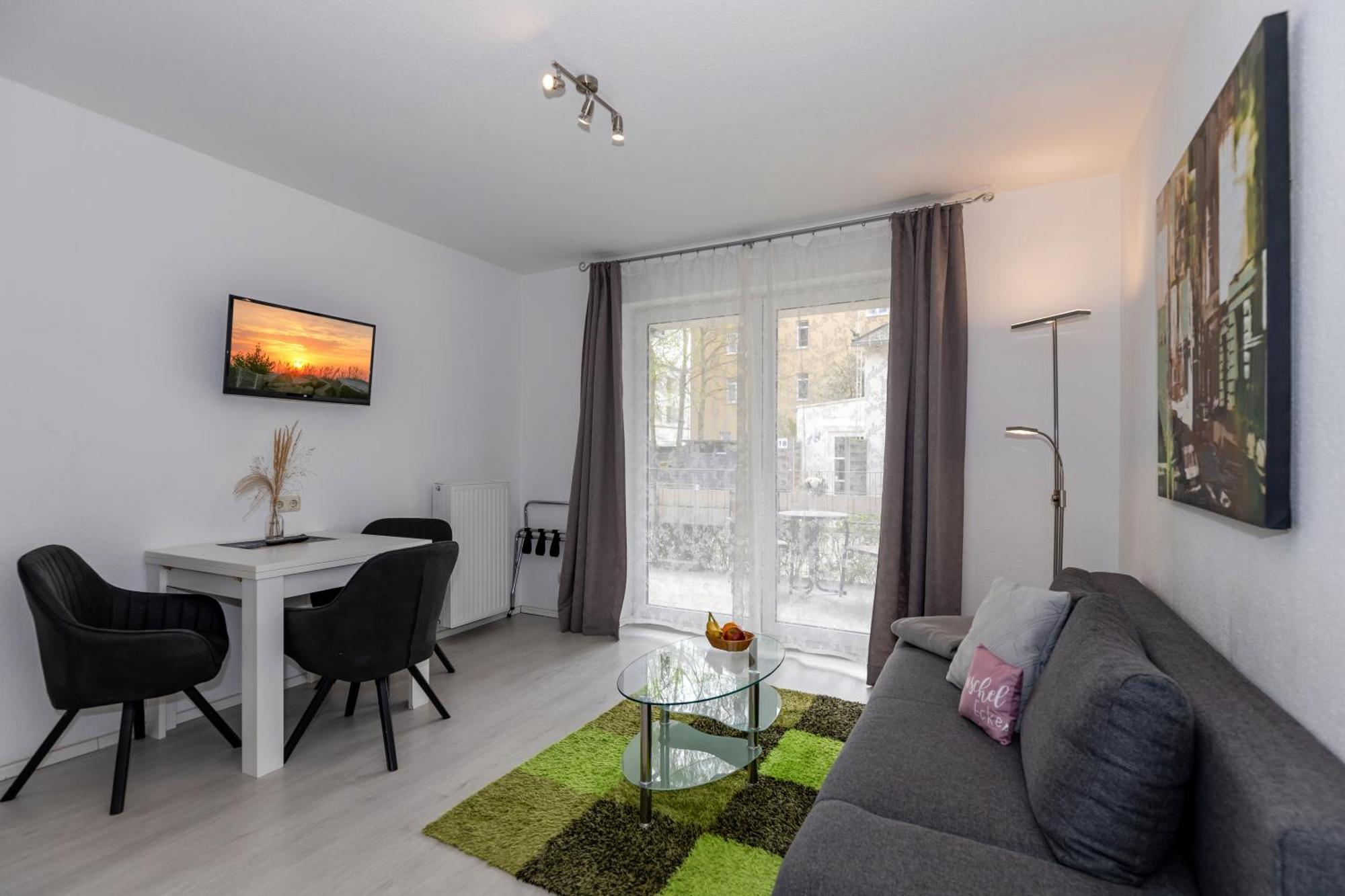 Hotel Zur Traube คูล็องสบอร์น ภายนอก รูปภาพ